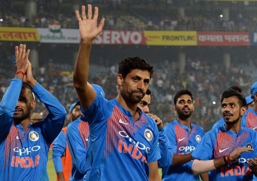 india new zealand bollywood bids ashish nehra farewell cricket Bollywood celebs bid farewell to Ashish Nehra