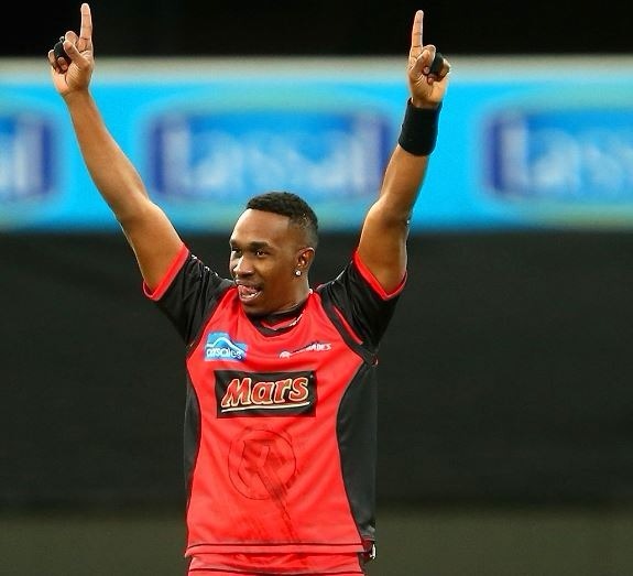 Dwayne Bravo becomes first bowler to claim 400 T20 wickets
