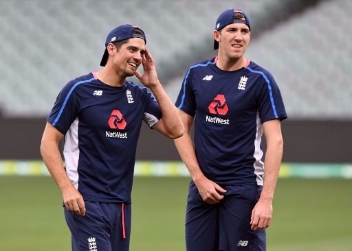 England seek 'Pink' revolution against unchanged Australia