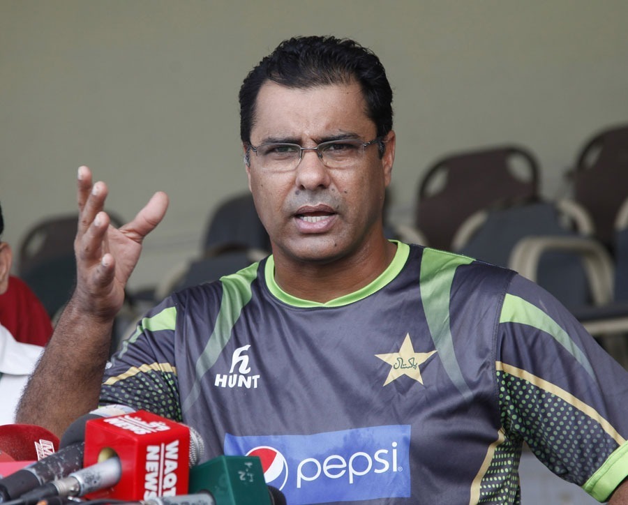 waqar hails kohli as best of current era gives the all time tag to sachin Waqar hails Kohli as best of current era; gives the all time tag to Sachin