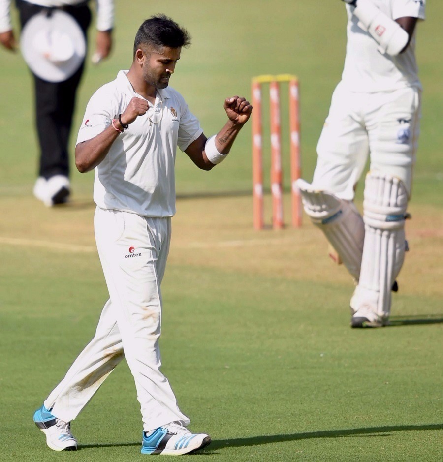 Vinay Kumar harbours India dream through Karnataka