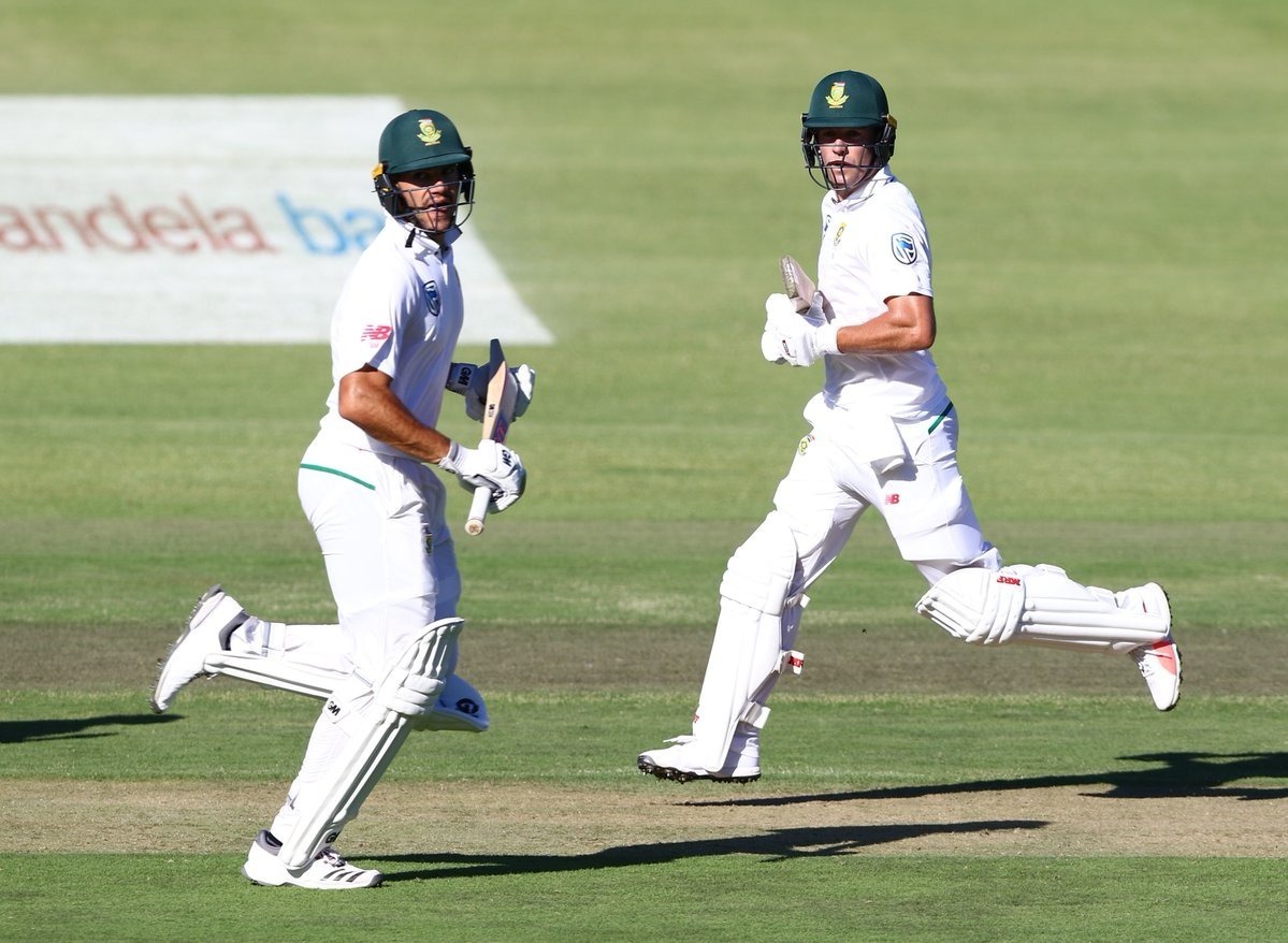 LIVE: Pandya sends South African openers packing