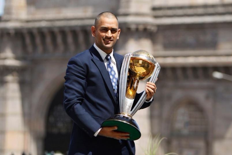 ms dhoni conferred with prestigious padma bhushan award MS Dhoni conferred with prestigious Padma Bhushan Award