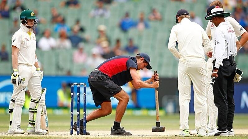 ICC rates Melbourne pitch as 'poor'