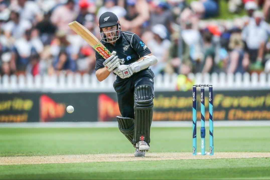 Williamson century helps New Zealand take lead