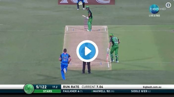 WATCH: Maxwell invents new shot, plays standing reverse sweep to Peter Siddle