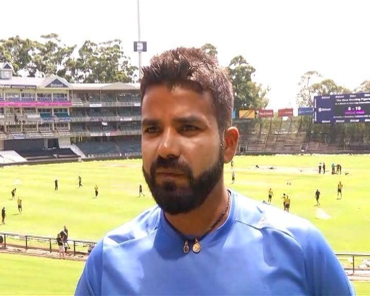 South Africa call-up Indian origin spinner to tackle Kuldeep-Chahal