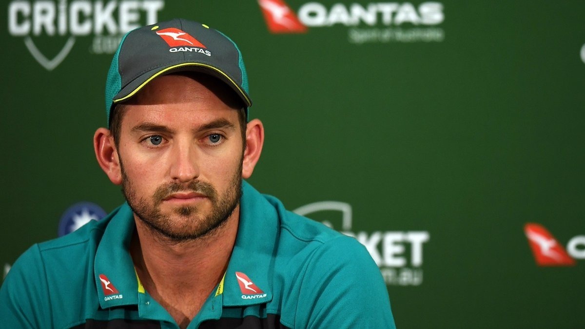 Australia call Sayers to replace Bird for South Africa tour