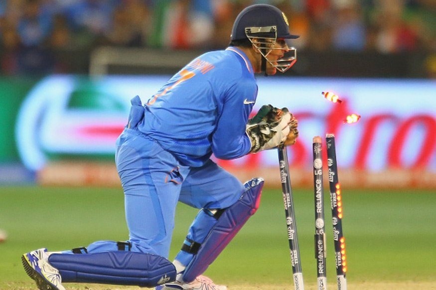 dhoni becomes first indian wicket keeper to effect 400 dismissals in odis Dhoni becomes first Indian wicket-keeper to effect 400 dismissals in ODIs