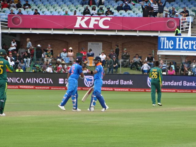 Rohit's risky shot on 96 brings out hilarious reactions from Kohli and Shastri