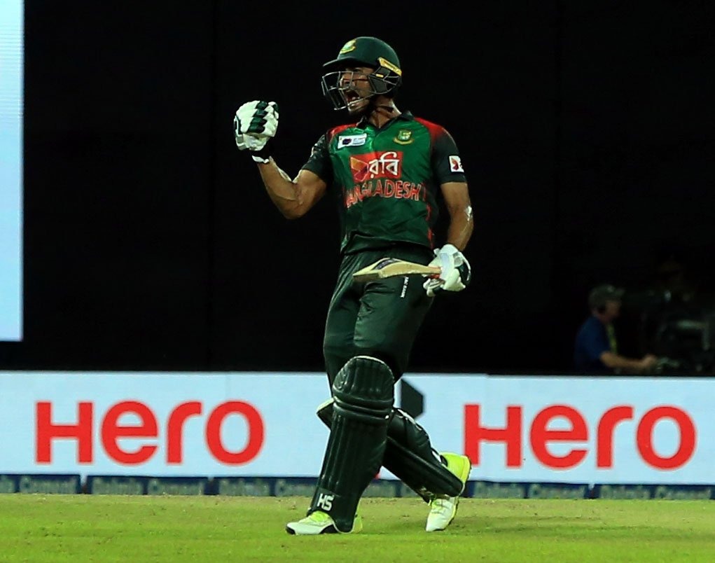 After 'Naagin Dance' Bangladesh team 'Shatter Glasses' in celebration