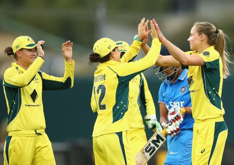 mithalis india slump to another defeat australian women take series Mithali's India slump to another defeat, Australian women take series