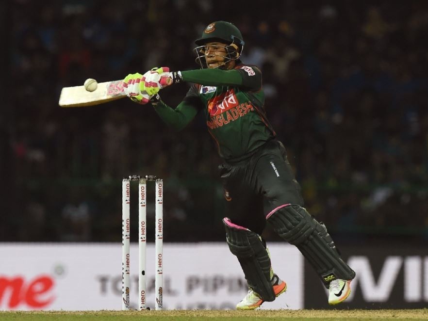 Mushfiqur's career-best helps Bangladesh pull off record chase