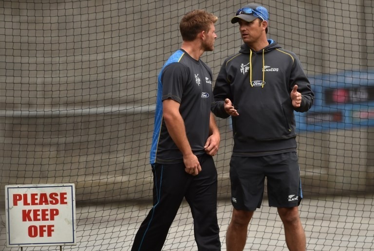 sydney thunder rope in bond as head coach Sydney Thunder rope in Bond as head coach