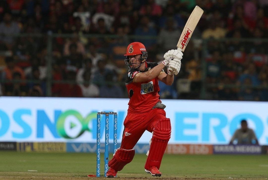 unchanged rcb opts to bowl finch replaces miller in kxip De Villiers fifty drives RCB home after bowlers bowl KXIP out for 155