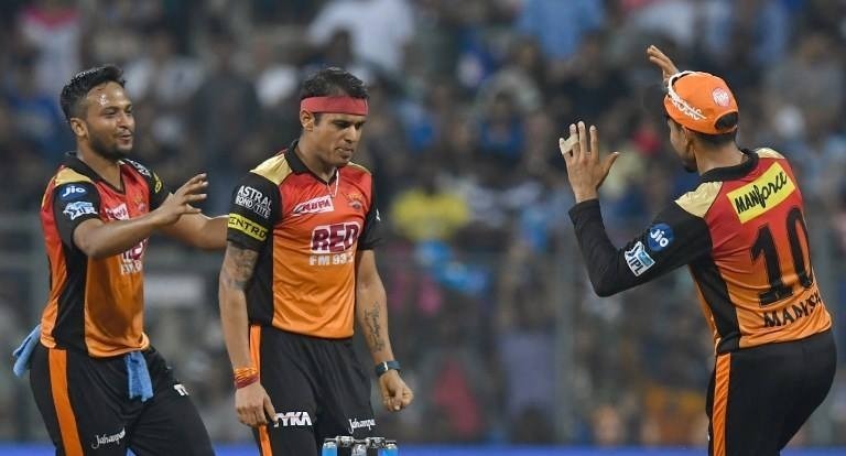 mi makes mess of a paltry run chase lose to srh by 31 runs MI make mess of a paltry run chase; lose to SRH by 31 runs