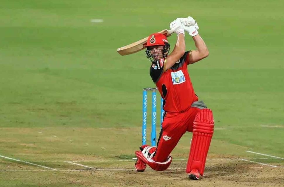 de villiers 39 ball 90 helps rcb rise from debris De Villiers' 39-ball 90* helps RCB rise from debris