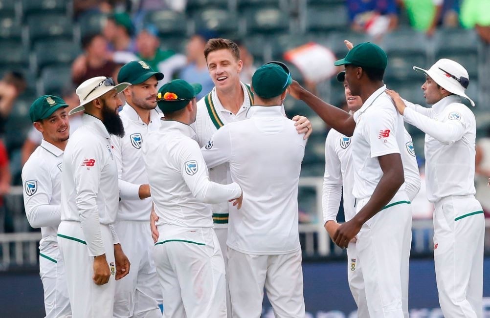 lunch report du plessis elgar add to australias agony Morkel, du Plessis take South Africa close to series win