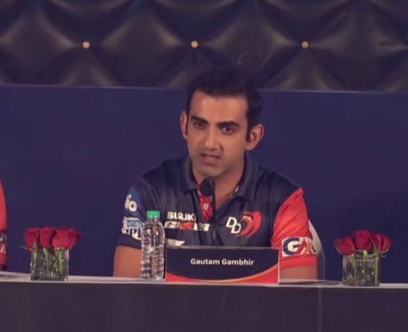 Gambhir steps down as Delhi Daredevils captain