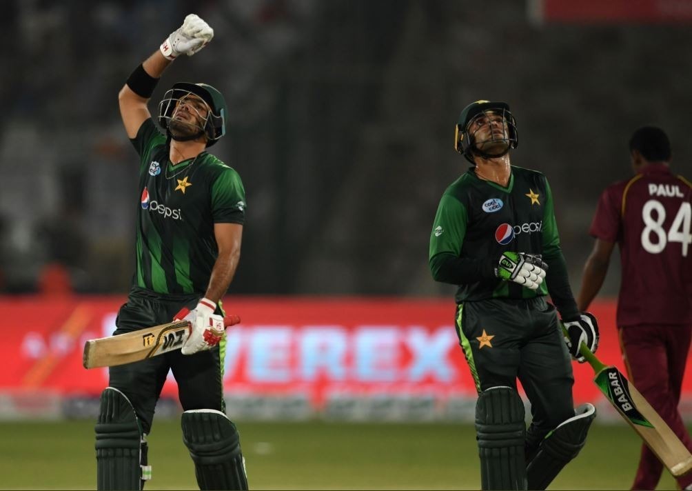 Babar stars in 8-wicket win, Pakistan complete 3-0 whitewash