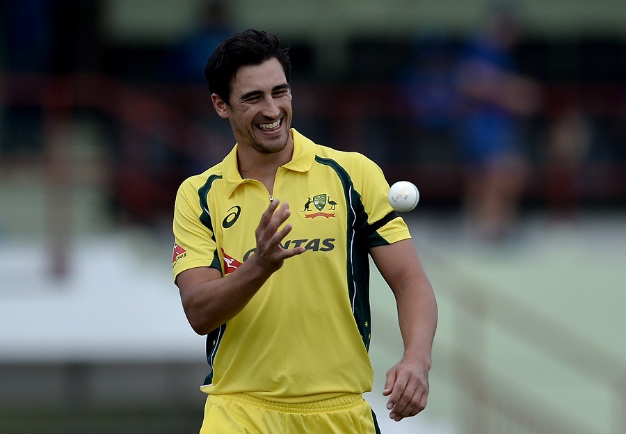 Ind Vs Aus 2nd ODI My plan hasnt changed for 13 years says Australian fast bowler Mitchell Starc after taking 5 wicket haul Ind Vs Aus 2nd ODI : गेल्या 13 वर्षांपासून माझा हाच प्लॅन आहे, भारताविरुद्ध घातक गोलंदाजीवर मिचेल स्टार्कची प्रतिक्रिया