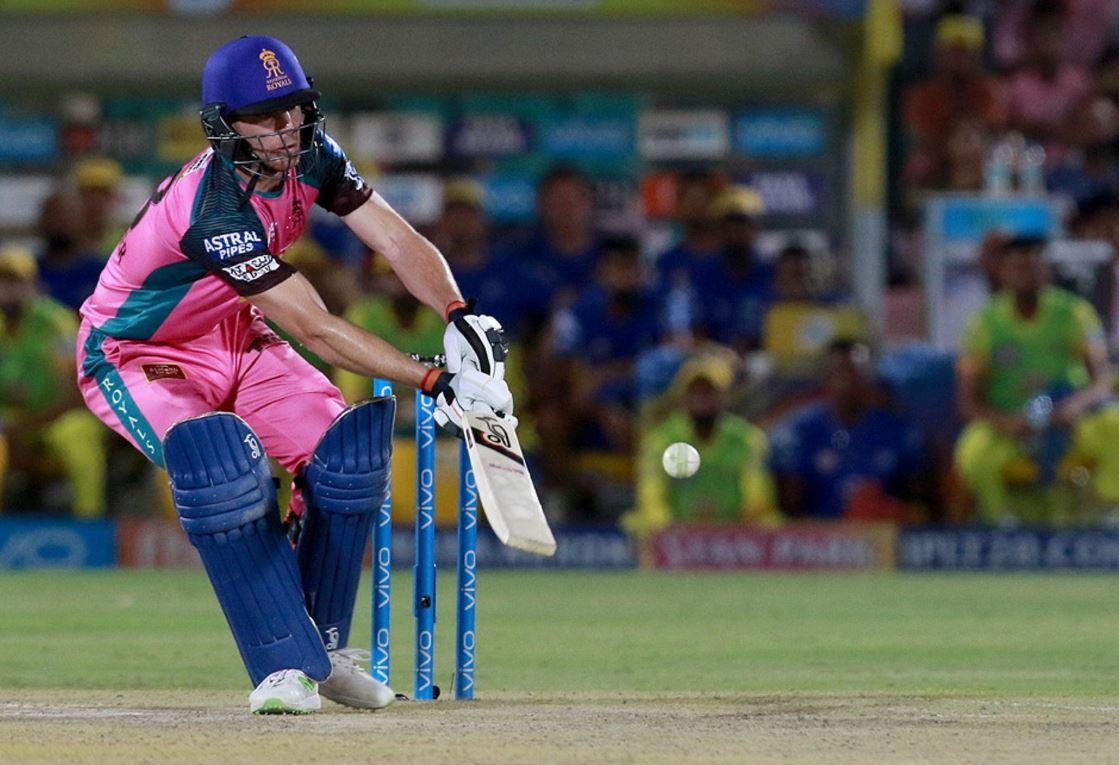 IPL 2022 Orange Cap : सध्यातरी ऑरेंज कॅप जोस बटलरच्या डोक्यावर; पण हे पाच खेळाडू आहे शर्यतीत