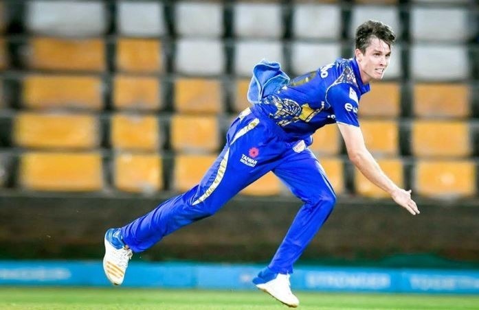 Mumbai Indians might hand debut to one of the fastest bowlers of the world