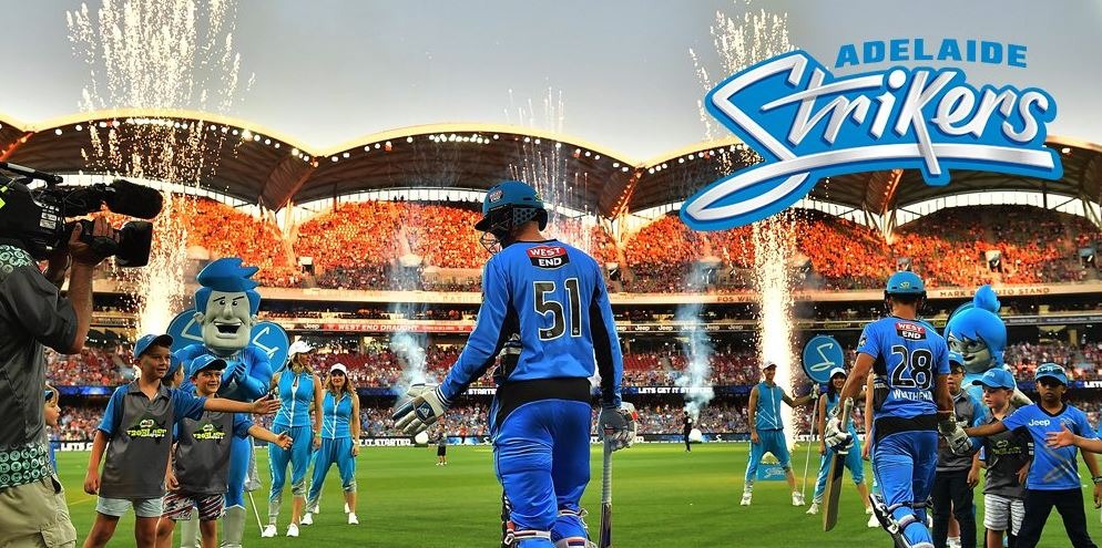 Barring, champions Adelaide Strikers, all the other franchises have shown little or great amount of interest in roping in de Villiers. 