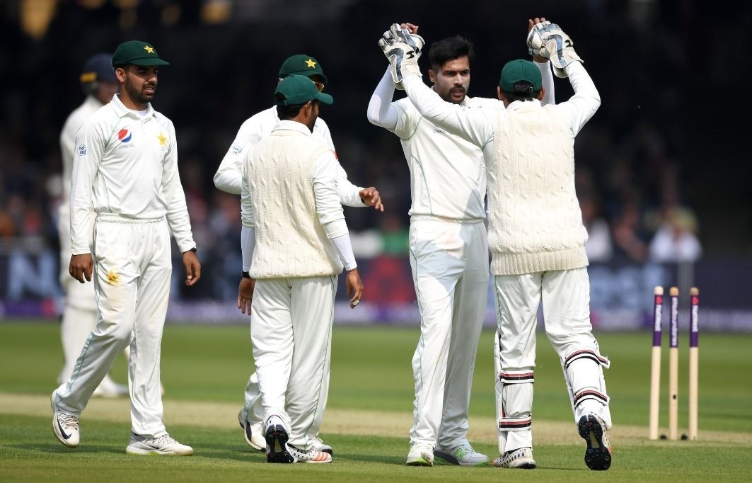 Bowlers, top-order put Pakistan on top against lackluster England