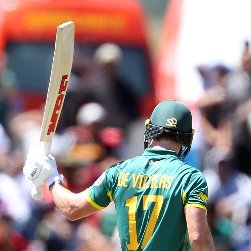 Tributes pour in for AB de Villiers