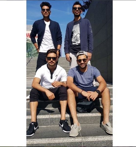 ‘Hitman’ Rohit Sharma also joined the gang and they clicked pictures on London streets/ Courtesy: Instagram