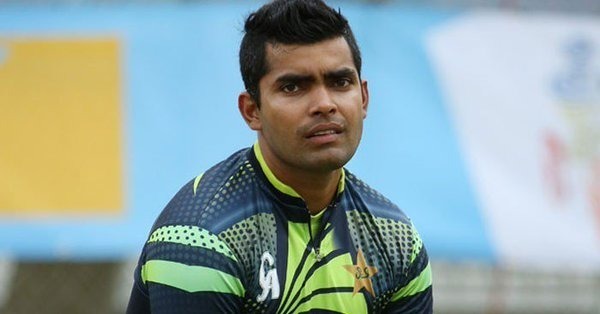Umar Akmal reveals spot fixing offers, summoned by PCB