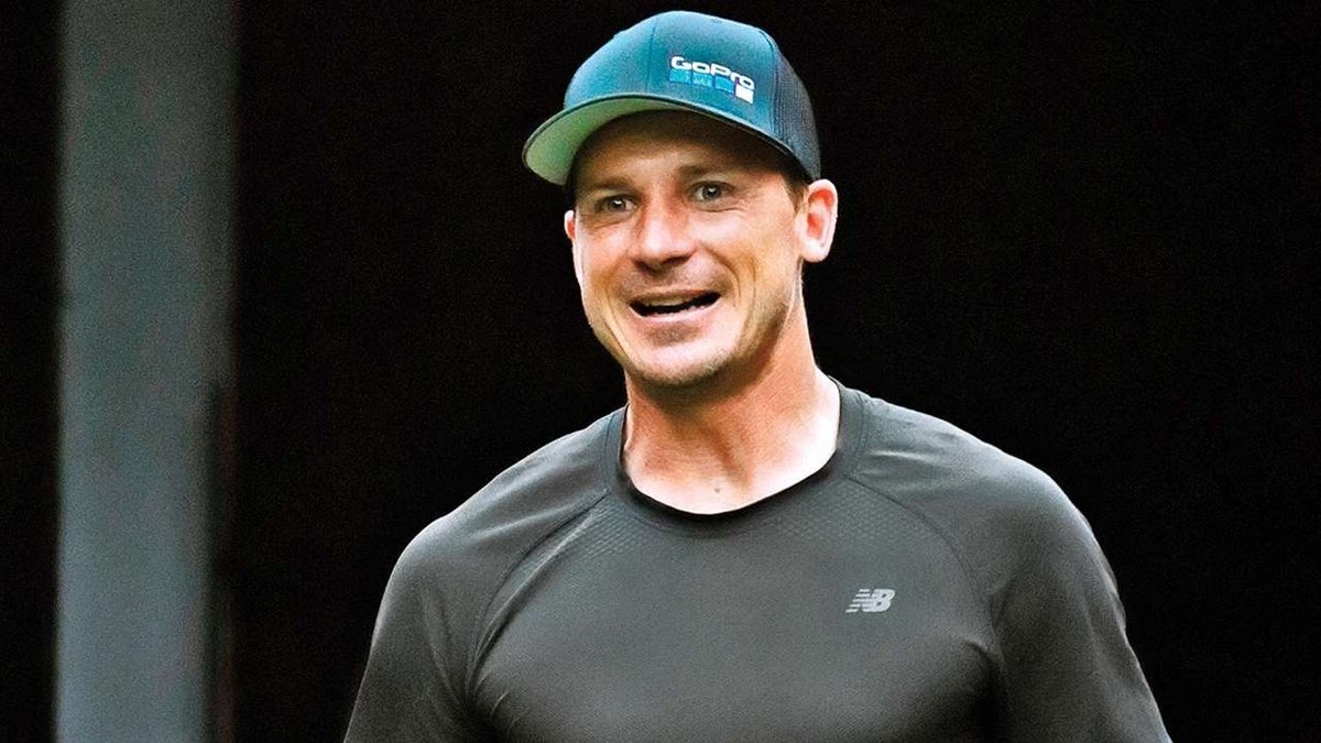 If I put my money, I will probably put it on England: Dale Steyn