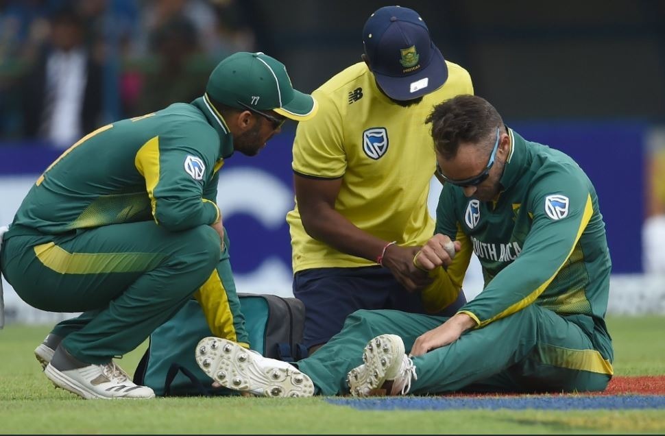 Shoulder injury rules out du Plessis from remainder of SL series
