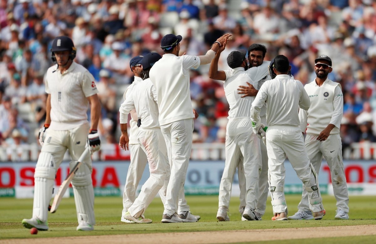 eng v ind 1st test ashwins 4 fer brings india on driver seat eng 2859 at stumps on day 1 Ashwin's 4-fer brings India on driver seat, ENG - 285/9 at stumps on Day 1