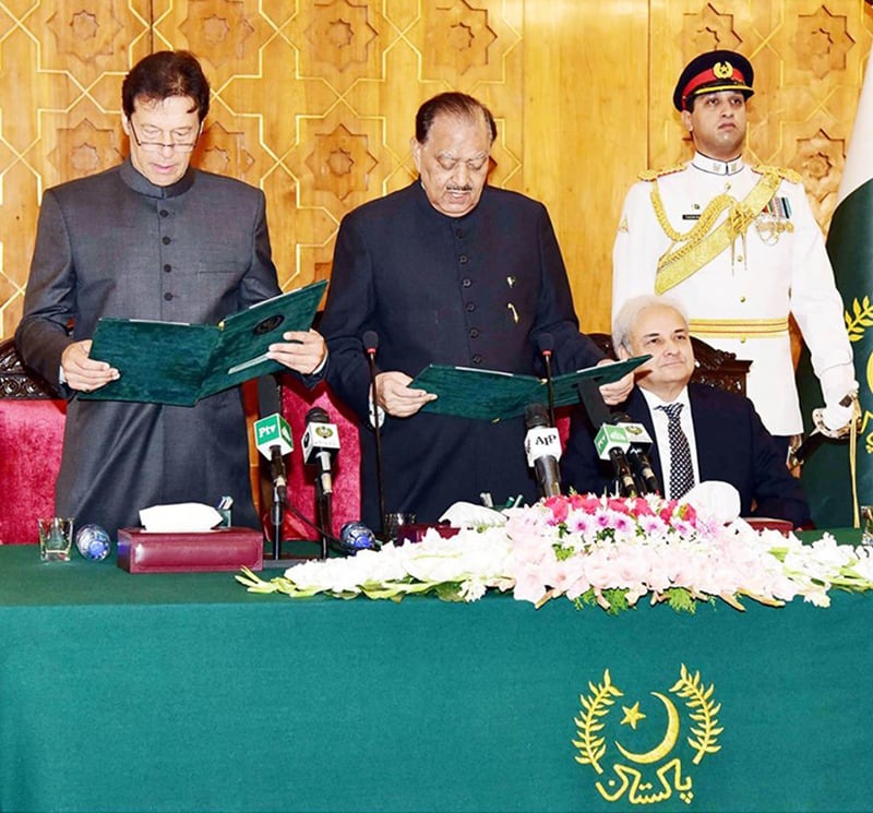 IN PICS: Legendary cricketers who attended Imran Khan's swearing-in ceremony