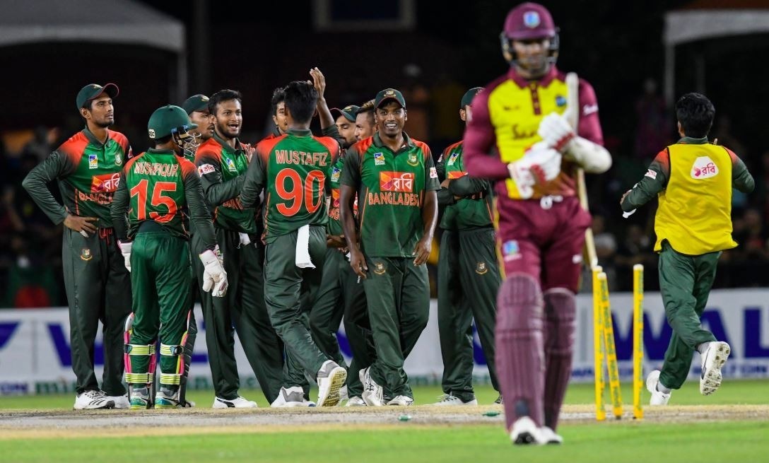 Bangladesh weather Russell storm to take T20 series