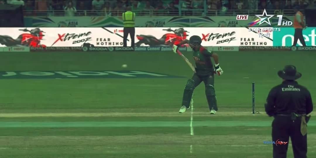 asia cup tamim iqbals one hand batting which won million hearts Watch: Tamim Iqbal's one-hand batting which won million hearts