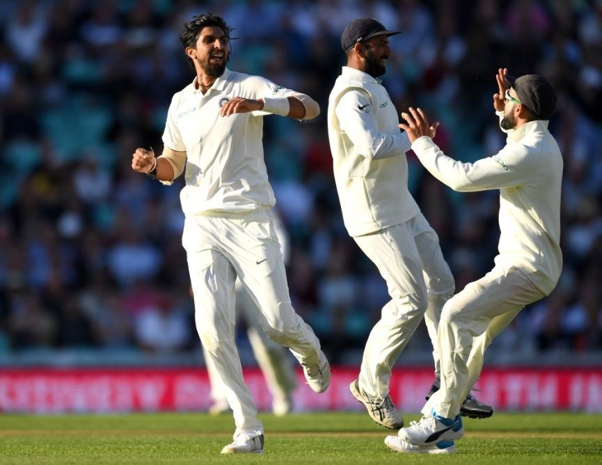 Final Test ENGvsIND: Ishant's three wicket triggers England collapse