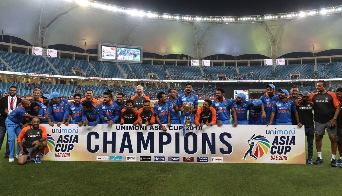 From cricketers to Bollywood stars, all hail India for terrific victory