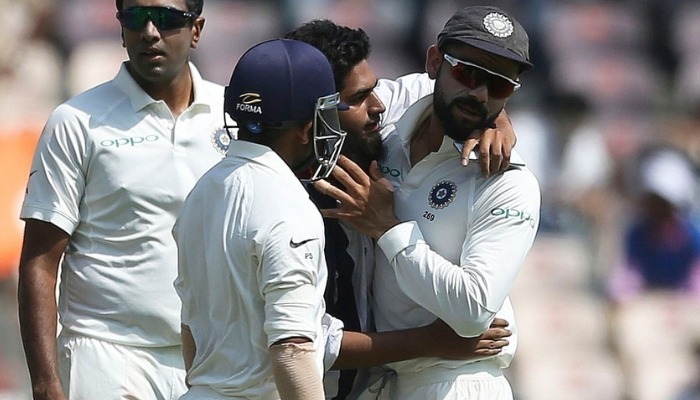 Case filed against fan who tried to kiss Virat Kohli during live match