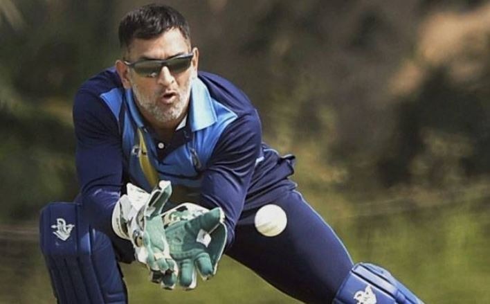Dhoni skips Vijay Hazare, Jharkhand have no problems