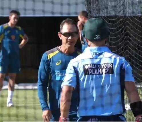 WATCH: Banned Warner joins Australia's net session