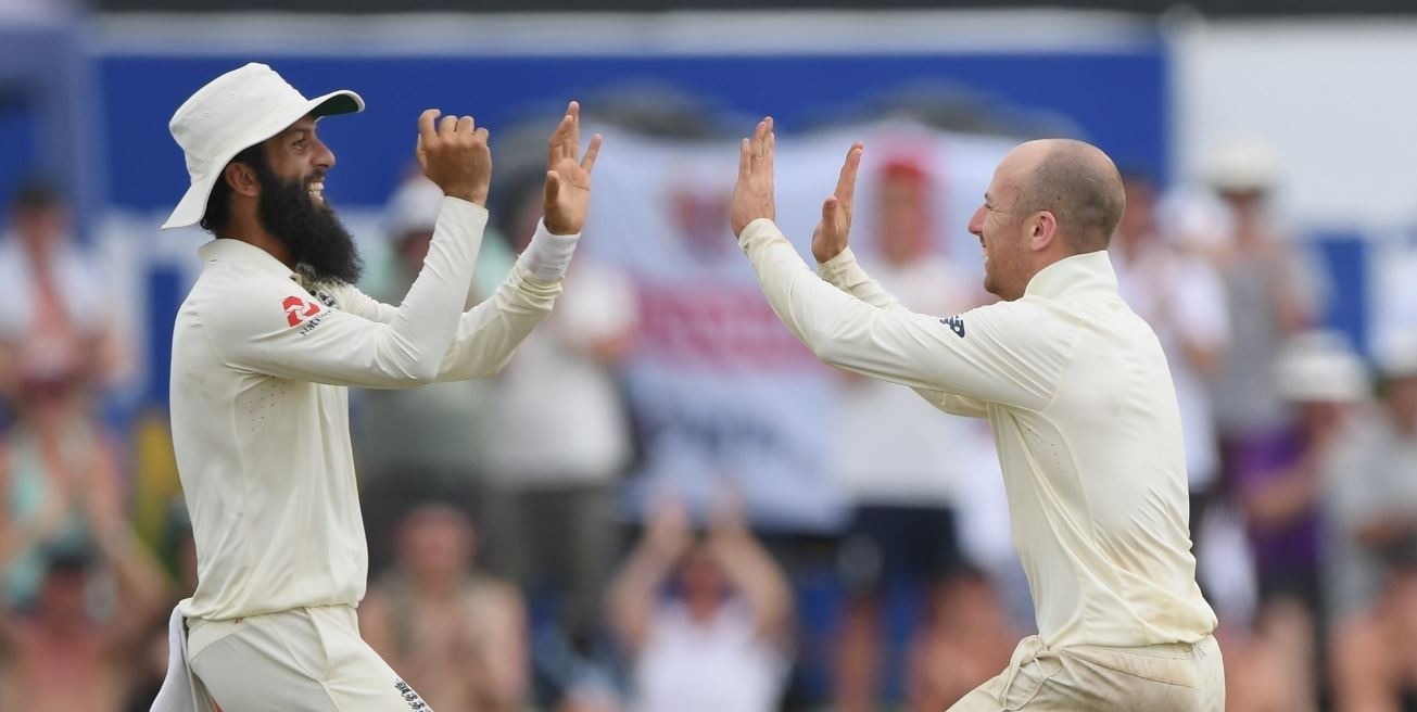 england end away win drought by thrashing sri lanka in 1st test England thrash Sri Lanka by 211 runs to end away win drought