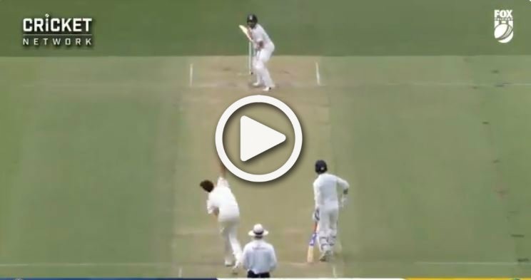 Kohli gets the better of Hazlewood with three fours in one over