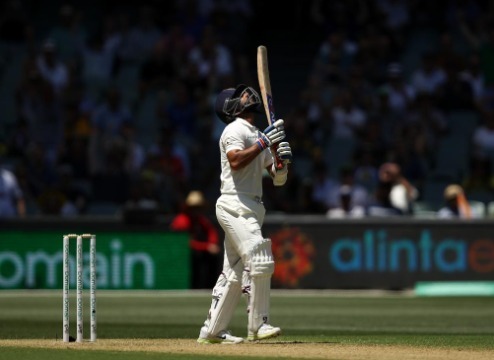 IND vs AUS: Fans lash out at India’s reckless batting