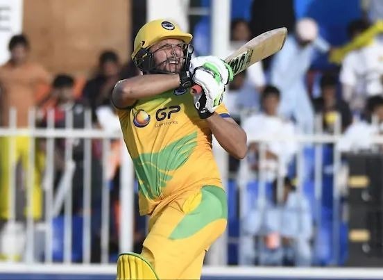 watch shahid afridi hits four consecutive sixes in t10 league WATCH: Shahid Afridi hits four consecutive sixes In T10 League