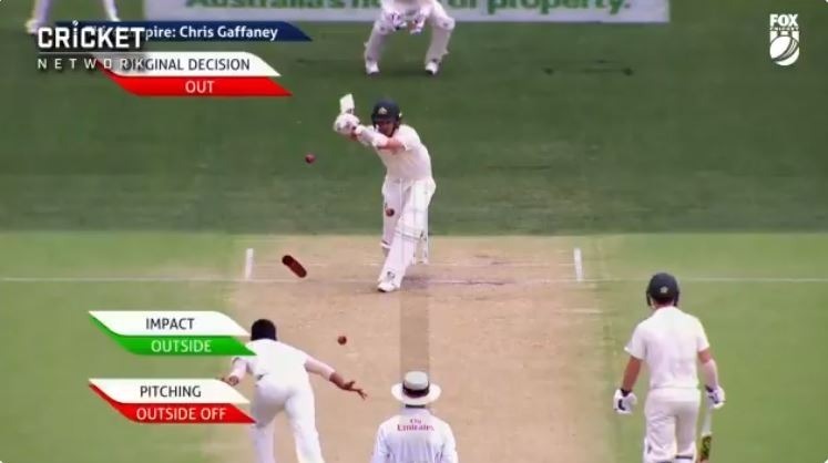 Bumrah gets Cummins with a sharp in-swinger