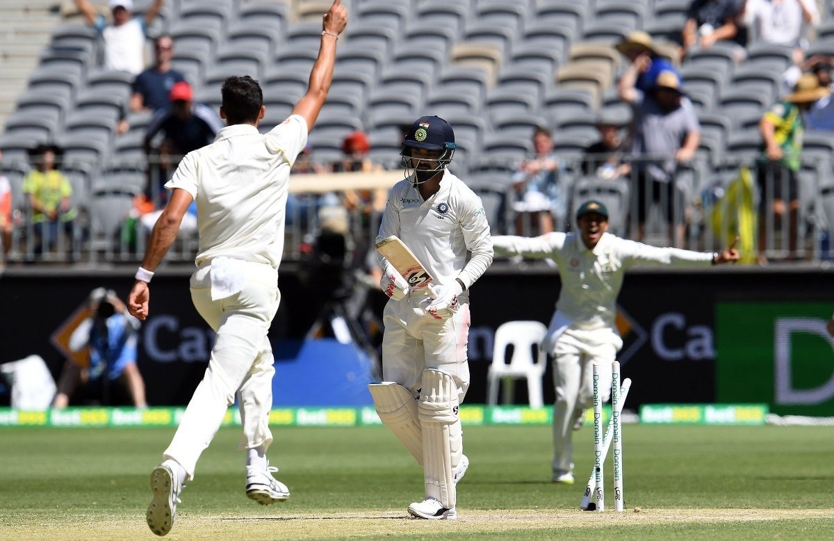 ind vs aus 2nd test indias tame surrender to lyon and starc is a worrying factor IND vs AUS 2nd Test: India's tame surrender to Lyon & Starc is a worrying factor