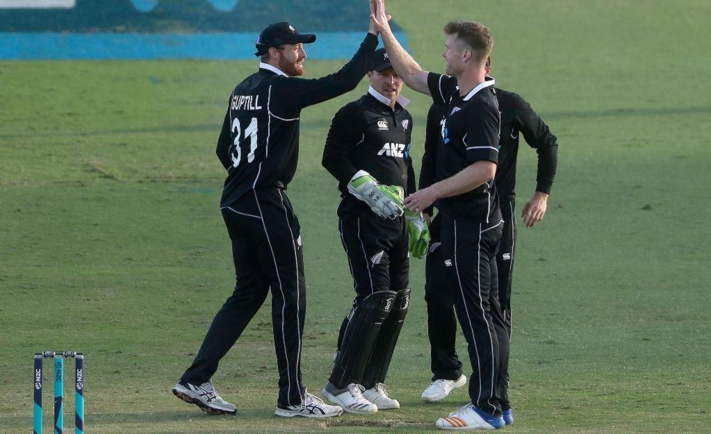 Guptill, Neesham power New Zealand to 45-run win against Sri Lanka
